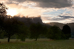 Wiesenttal Ruine Neideck - Zum Vergroessern klicken!
